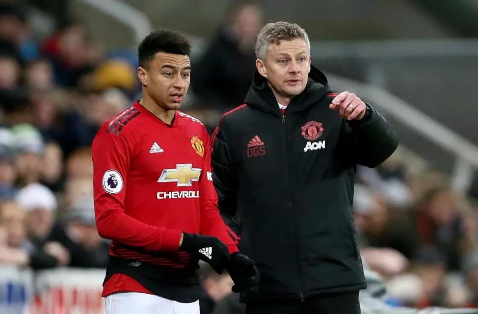 哈尔滨第九届亚冬会竞赛项目拉开序幕 男子冰球率先开赛.